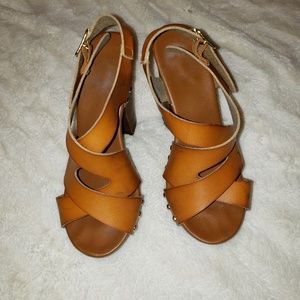 Candie's Cataurus Natural Heeled Platform